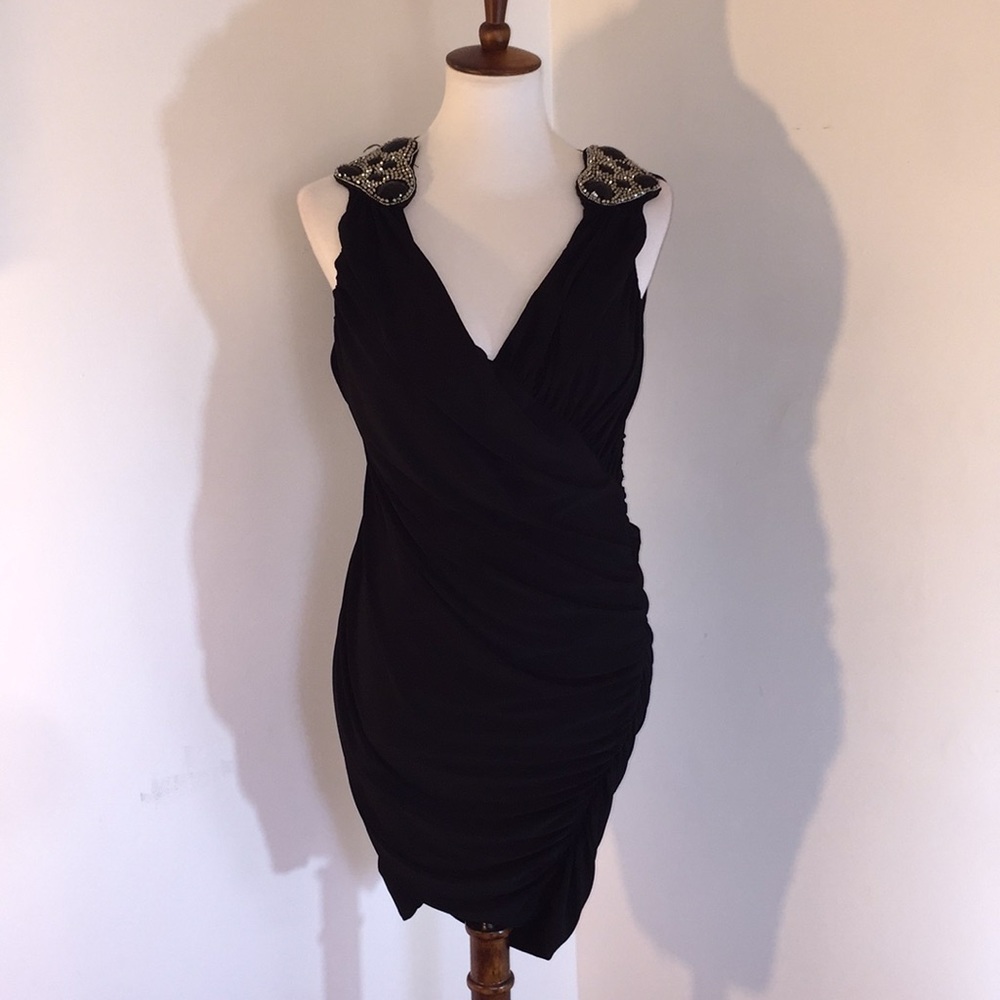 Black V-neck Ruched Dress - Large -fitted